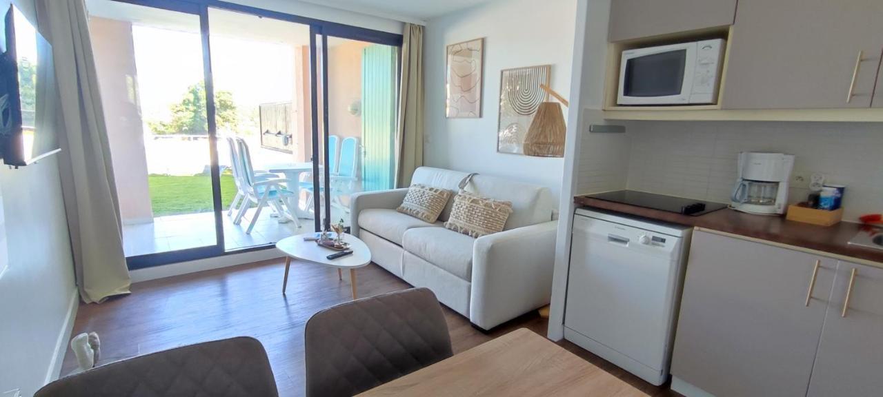 Chez Adriana Appartement Cosy Avec Jardin, Proche Plage Grimaud Kültér fotó